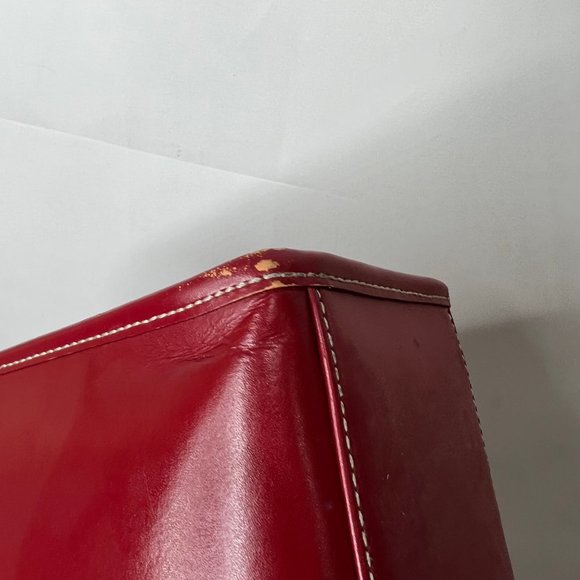 Wilson Leather Woman’s Purse Red Leather Shoulder Purse - Picture 9 of 11